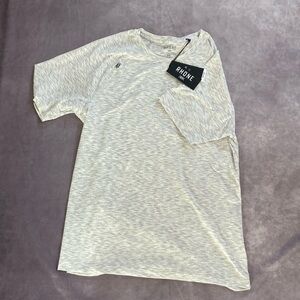 RHONE reign short sleeve T shirt